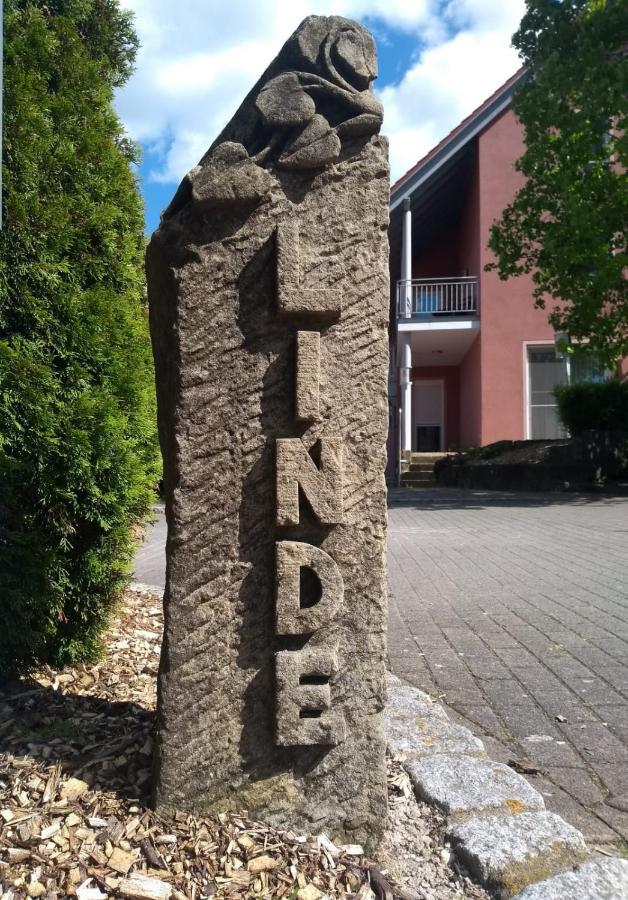 Gasthaus Linde Ingelfingen Ngoại thất bức ảnh