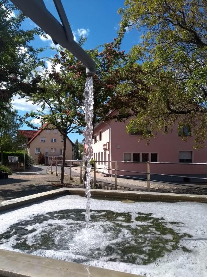 Gasthaus Linde Ingelfingen Ngoại thất bức ảnh